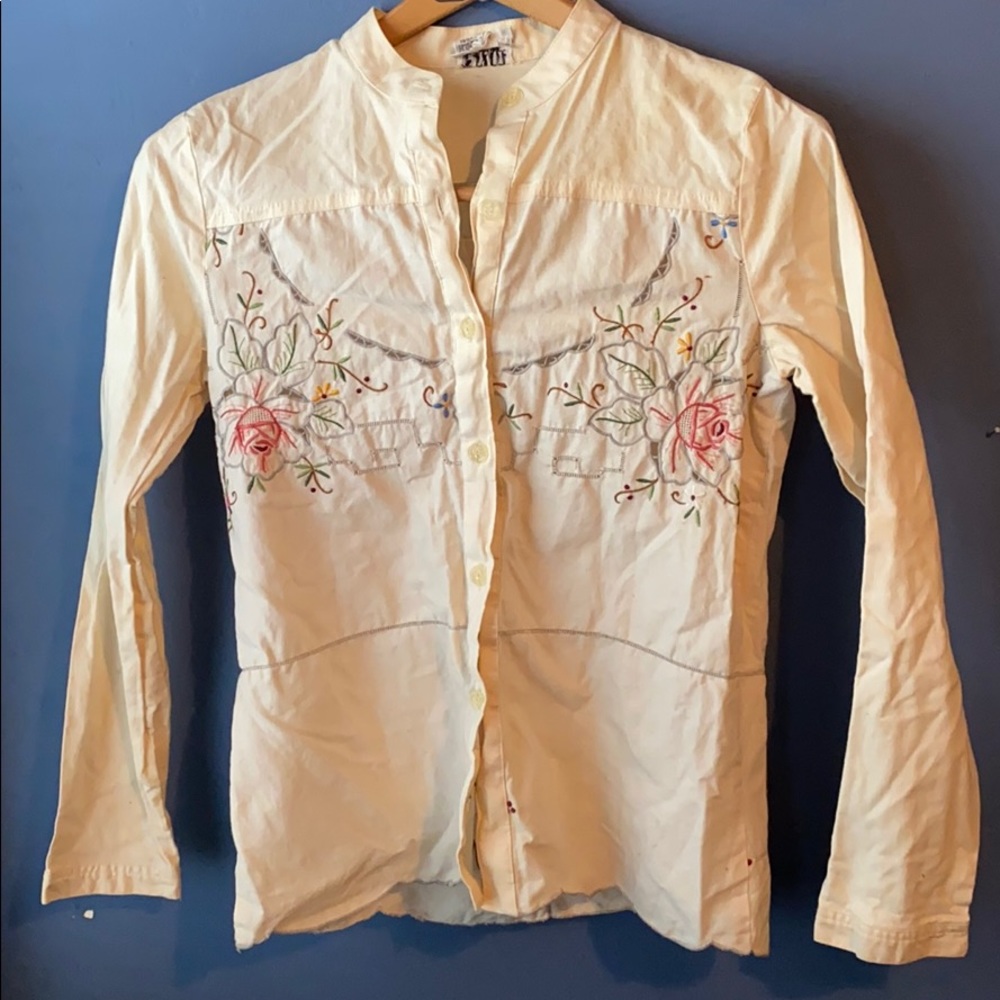 Vintage 70’s embroidered long sleeve shirt